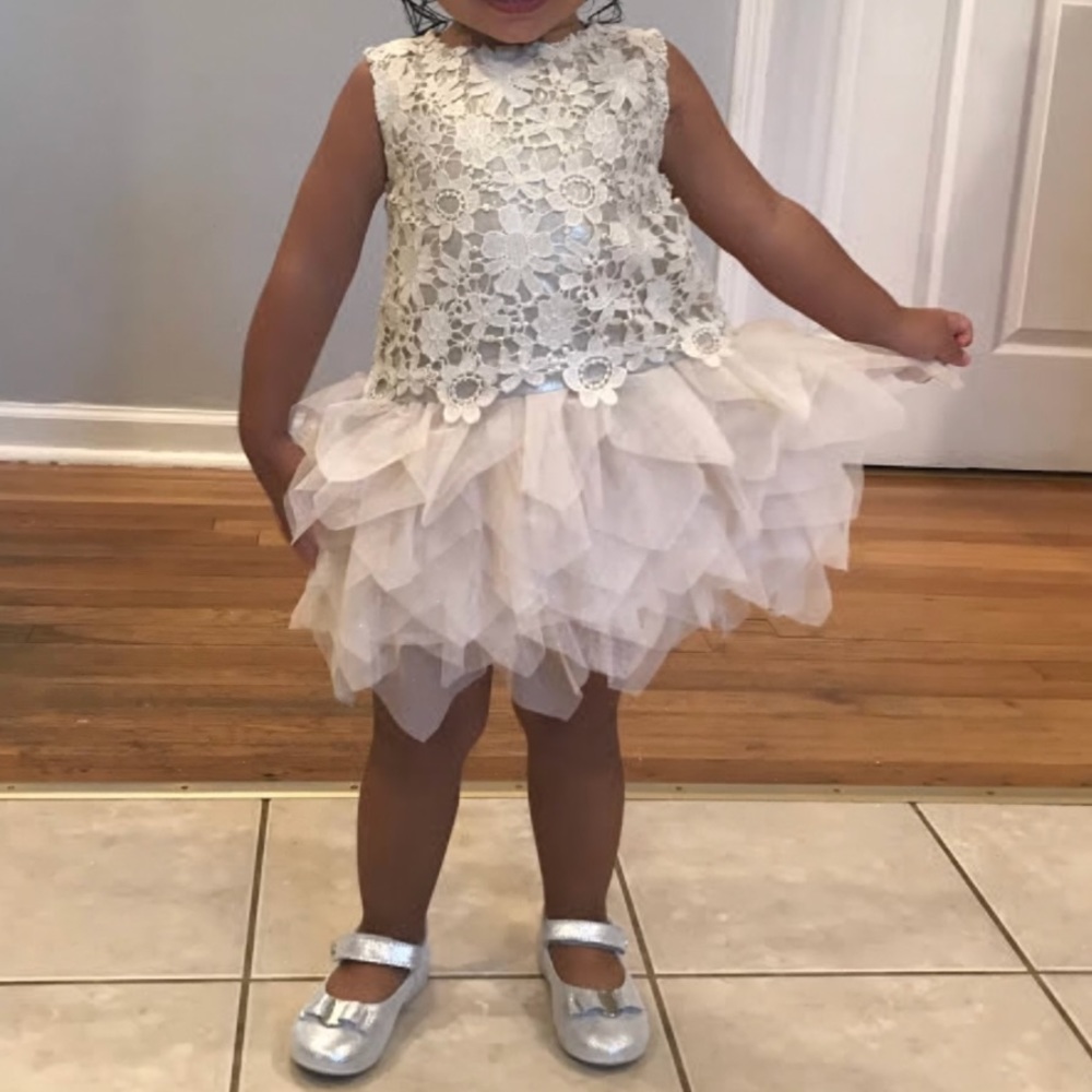 Girls Gold lace & Tulle Dress